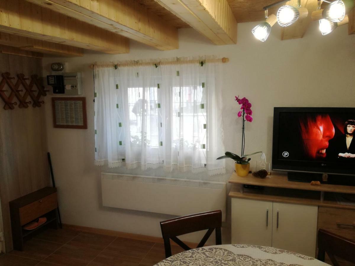 Kuca Za Odmor "Jasna" Apartment Crni Lug Luaran gambar